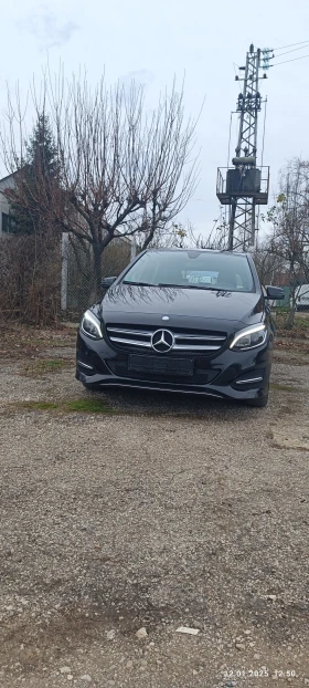 Mercedes-Benz B 200 Фейслифт, снимка 1