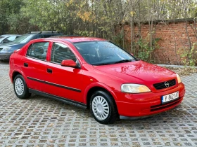     Opel Astra  - 