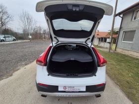 Volvo V40 Cross Country 2.5i D5 AWD, снимка 9