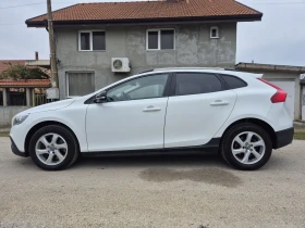 Volvo V40 Cross Country 2.5i D5 AWD, снимка 8