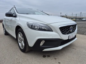 Volvo V40 Cross Country 2.5i D5 AWD, снимка 3