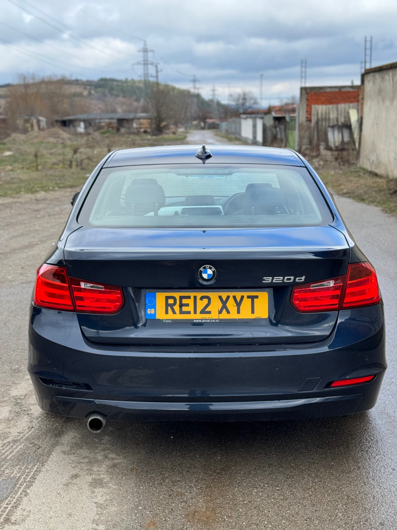 BMW 320, снимка 4 - Автомобили и джипове - 45255393