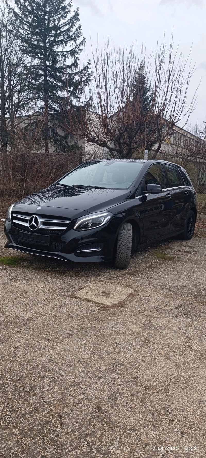 Mercedes-Benz B 200 Фейслифт, снимка 8 - Автомобили и джипове - 48693223