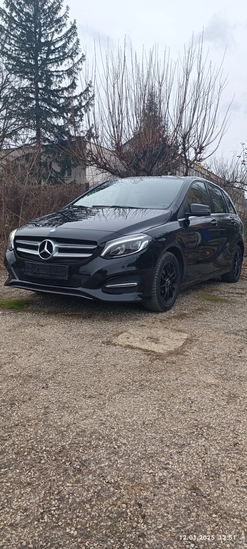 Mercedes-Benz B 200 Фейслифт, снимка 7 - Автомобили и джипове - 48693223