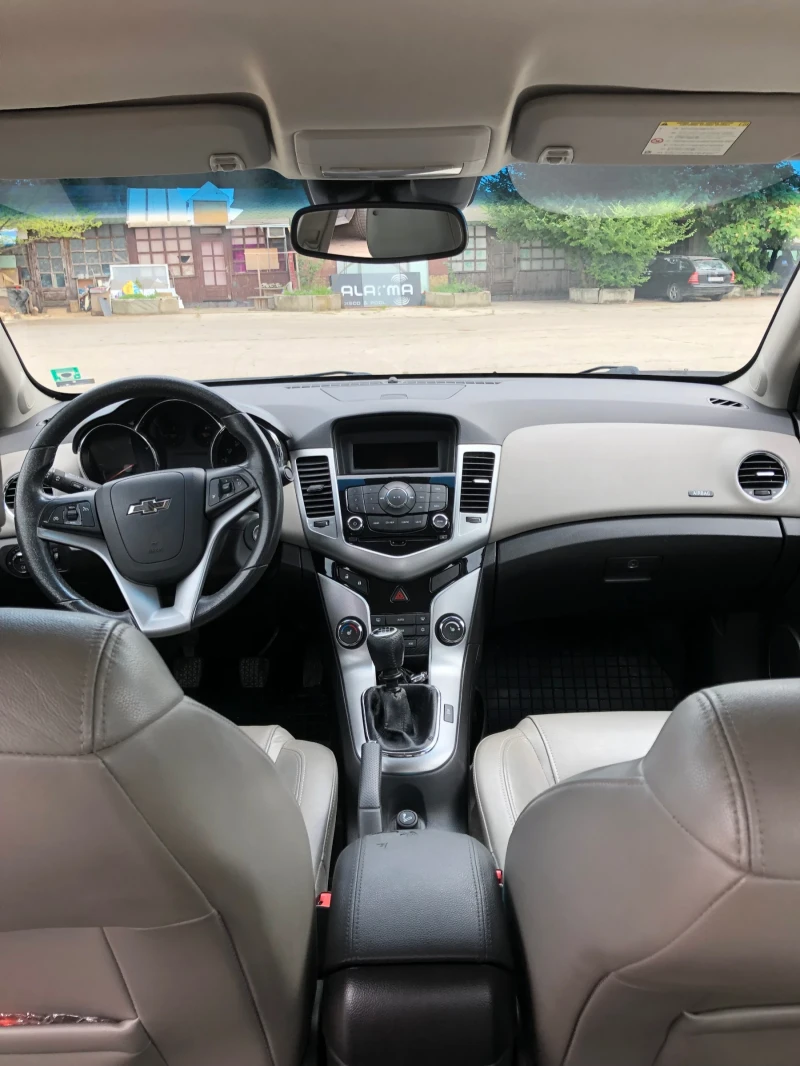 Chevrolet Cruze 2.0 TDI 163HP LT, снимка 8 - Автомобили и джипове - 48494231