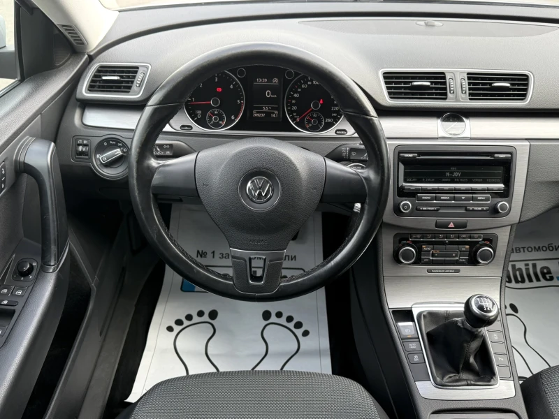 VW Passat 2.0TDI BlueMotion, снимка 14 - Автомобили и джипове - 48226245