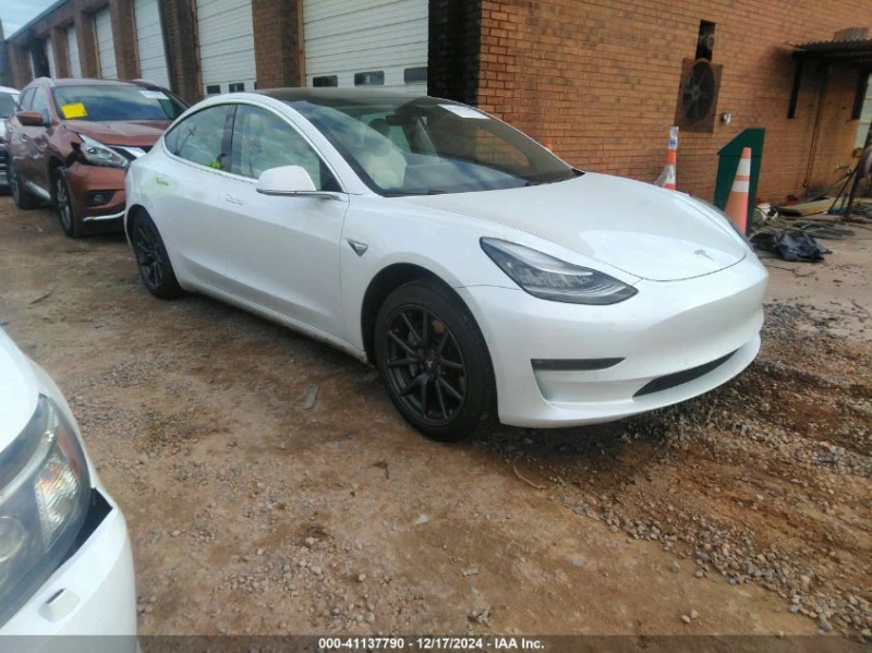 Tesla Model 3 U  U UX All Wheel Drive, снимка 1 - Автомобили и джипове - 48759348