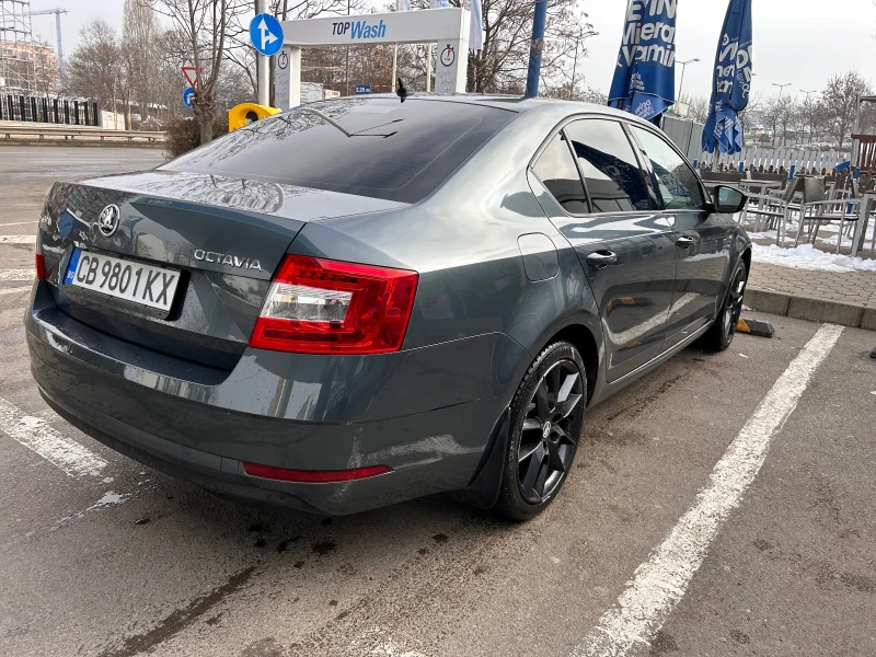 Skoda Octavia 1.6 tdi, снимка 4 - Автомобили и джипове - 48760128