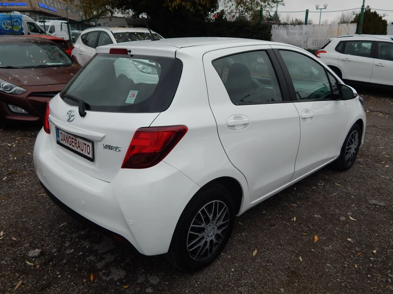 Toyota Yaris 1.4D4D* EURO5* , снимка 4 - Автомобили и джипове - 52629668