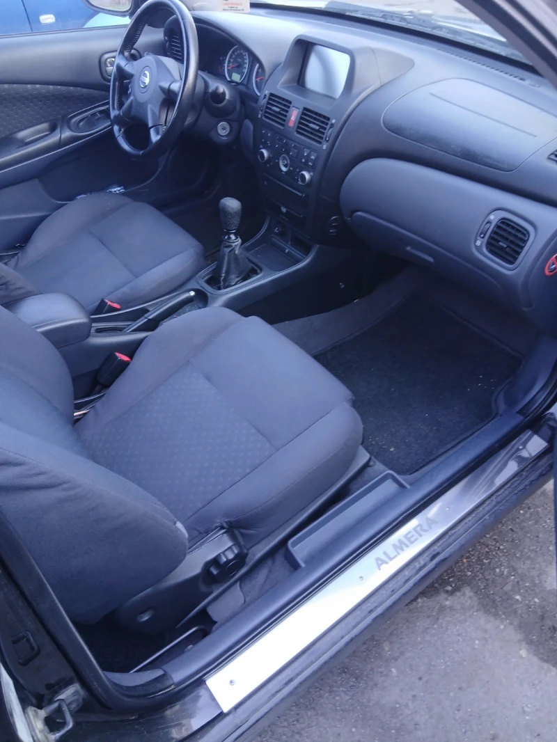 Nissan Almera, снимка 8 - Автомобили и джипове - 53134802