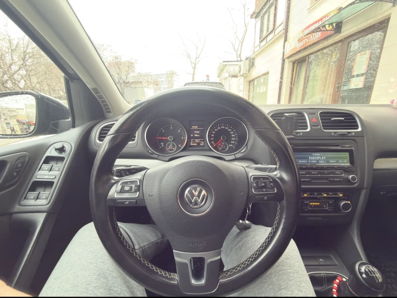 VW Golf tdi, снимка 6 - Автомобили и джипове - 53155256
