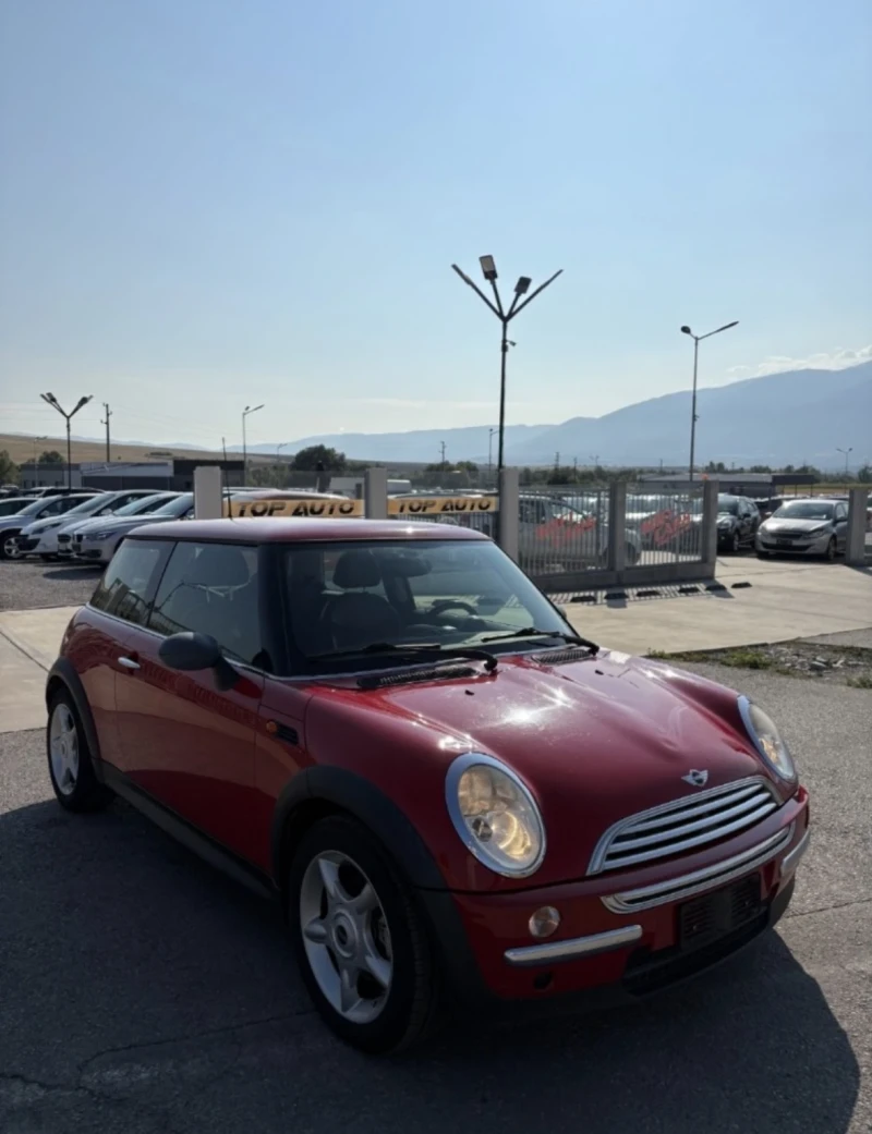 Mini One, снимка 2 - Автомобили и джипове - 53212482