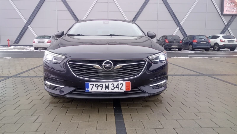 Opel Insignia, снимка 2 - Автомобили и джипове - 53329244