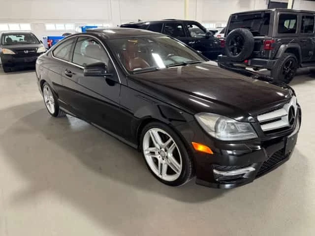 Mercedes-Benz C 350 * 4 MATIC * CARFAX* HARMAN* 2 КЛЮЧА* МЪРТВА ТОЧКА, снимка 3 - Автомобили и джипове - 54085273