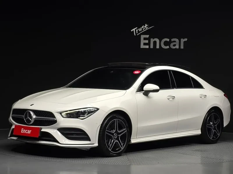 Mercedes-Benz CLA 250 AMG LINE 4MATIC