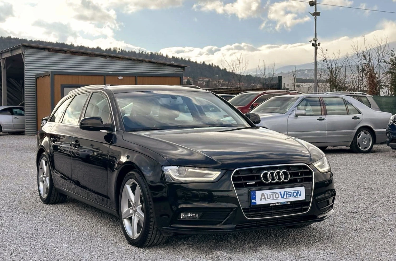 Audi A4 2.0i 4x4 Aut.-ZF8 Navi Кожа Xenon Подгрев Camera, снимка 1