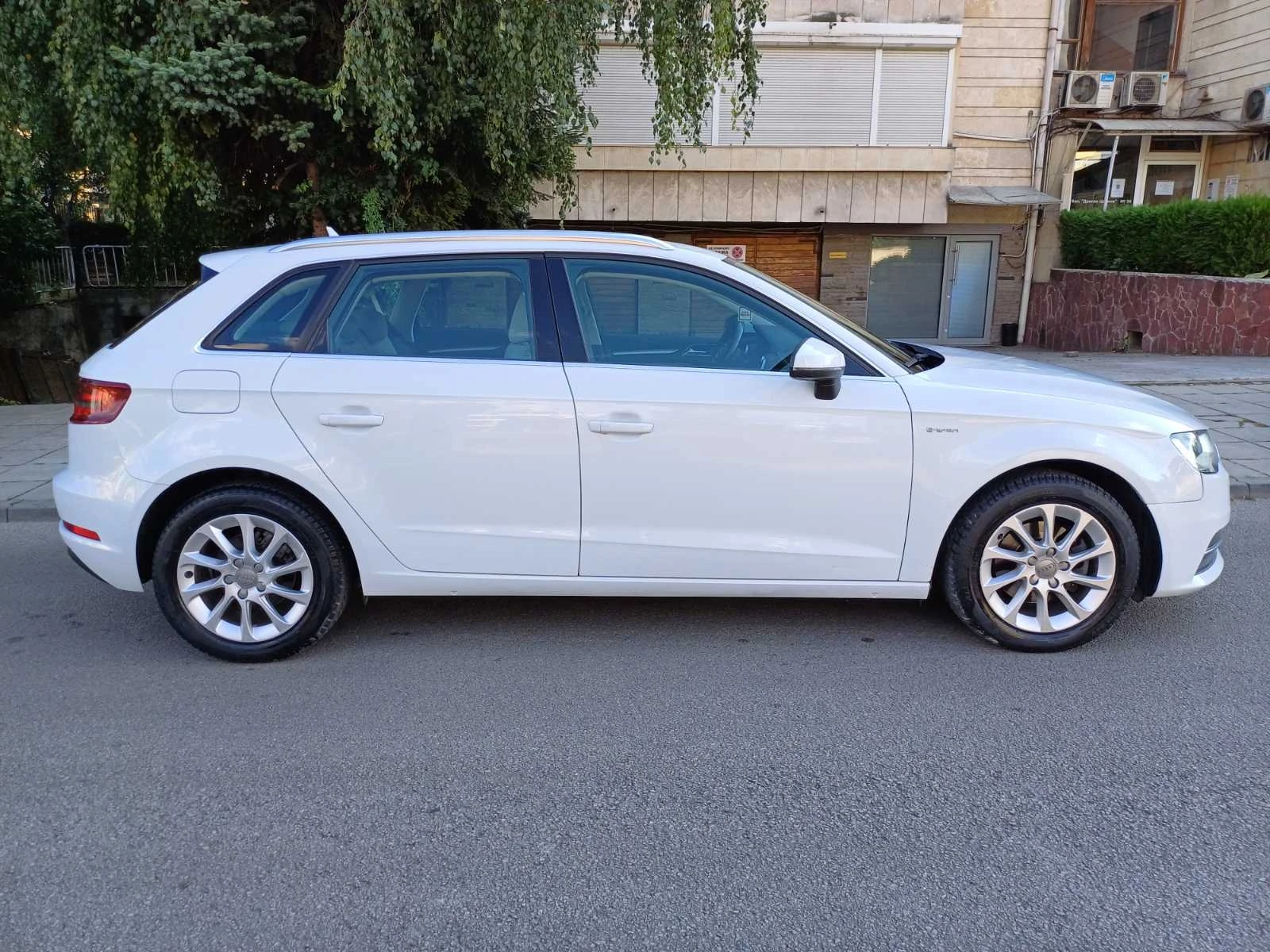 Audi A3 1.4 TFSI G-tron Sportback - изображение 4