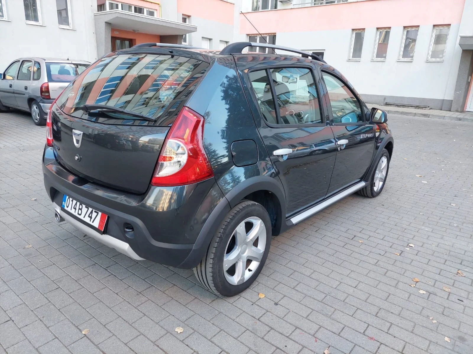 Dacia Sandero STEPWAY 1.6 GPL 57000км НОВА - изображение 4