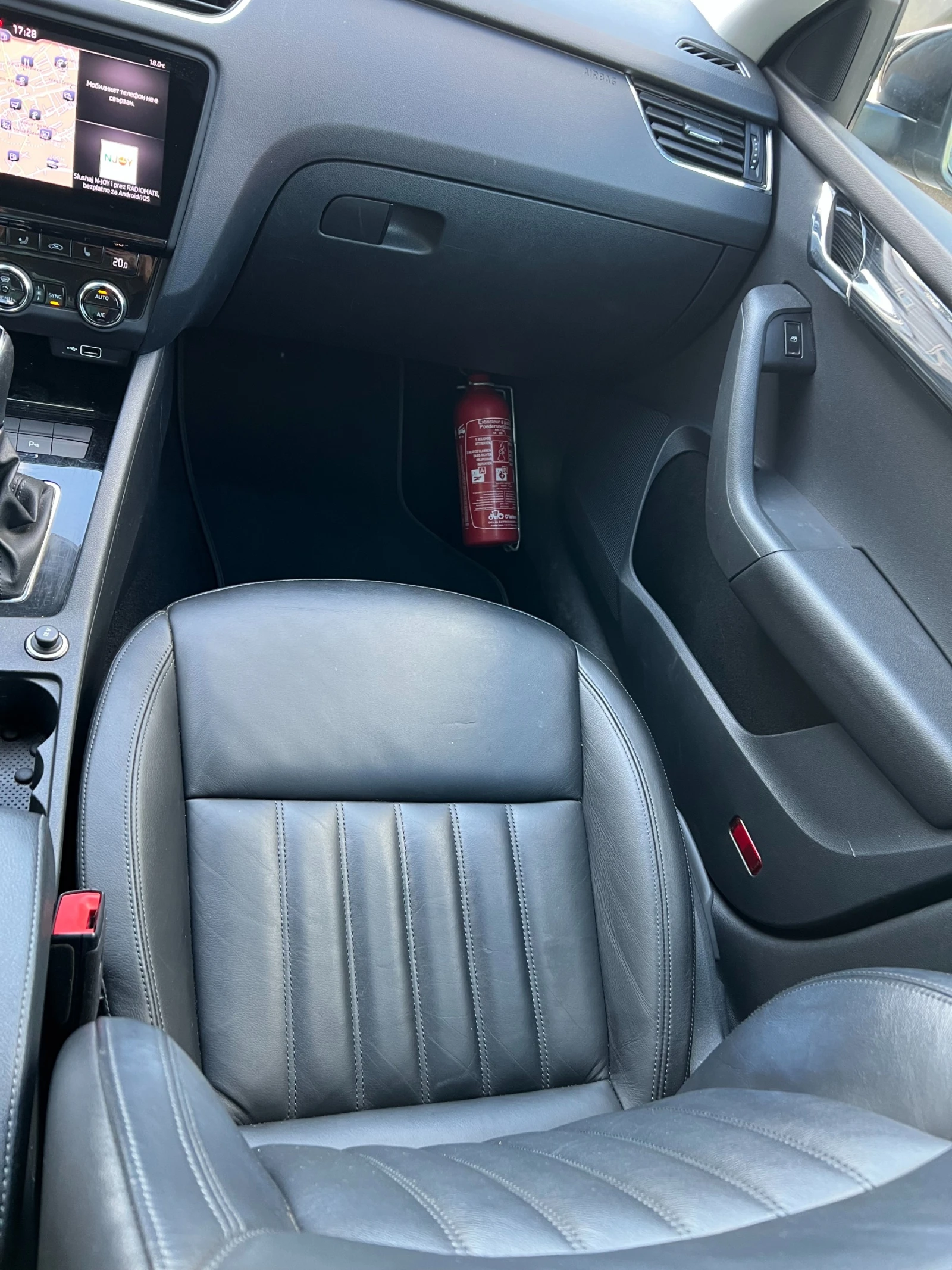 Skoda Octavia 1.5 Style |  | 130 .. | Mobile.bg   15