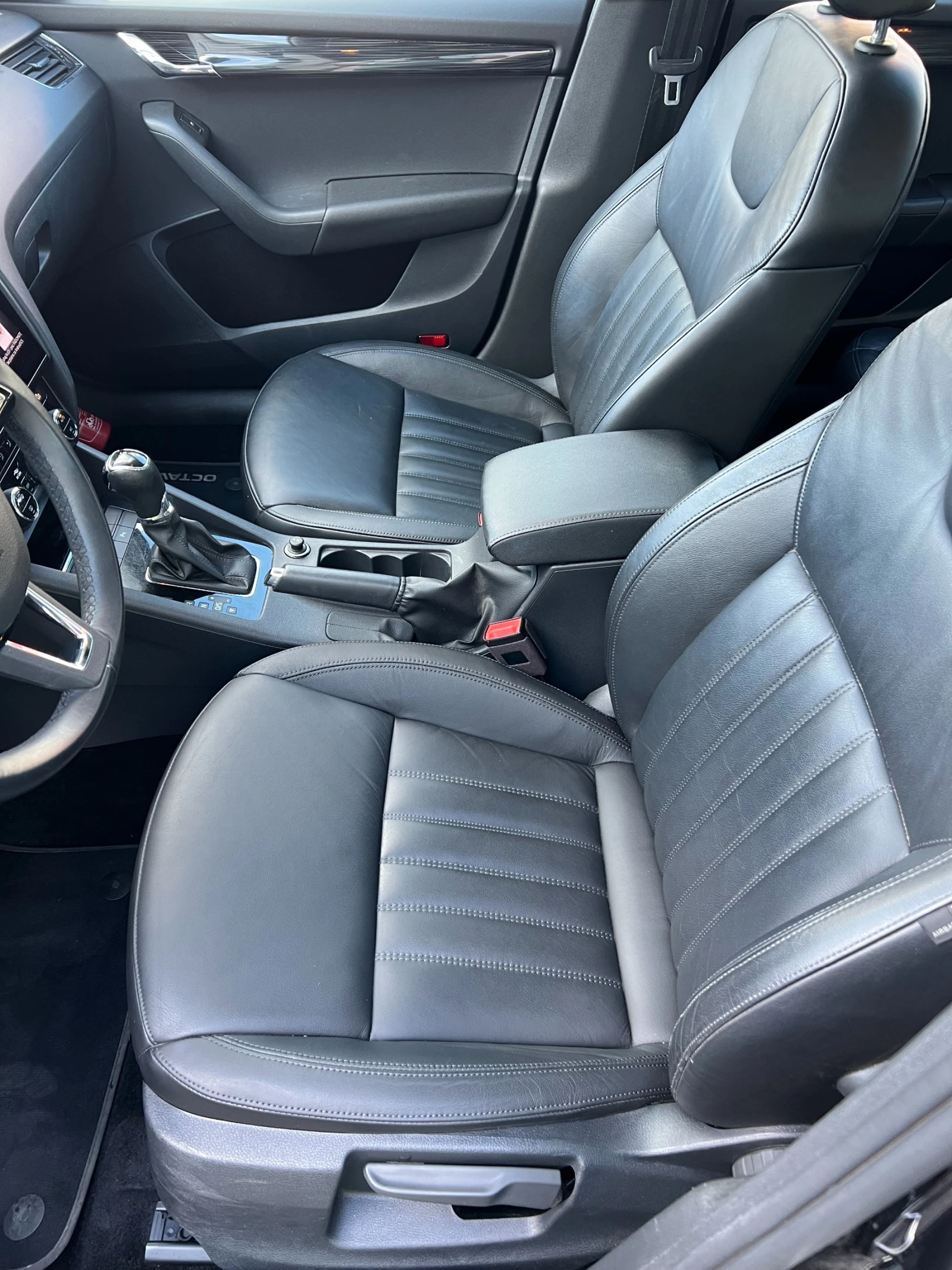 Skoda Octavia 1.5 Style |  | 130 .. | Mobile.bg   13