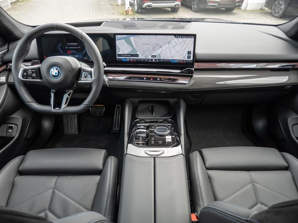 BMW i5 xDrive40/ M-SPORT/ B&W/ HEAD UP/ 360/ PANO/ | Mobile.bg   13