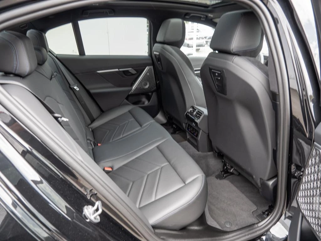 BMW i5 xDrive40/ M-SPORT/ B&W/ HEAD UP/ 360/ PANO/ | Mobile.bg   15