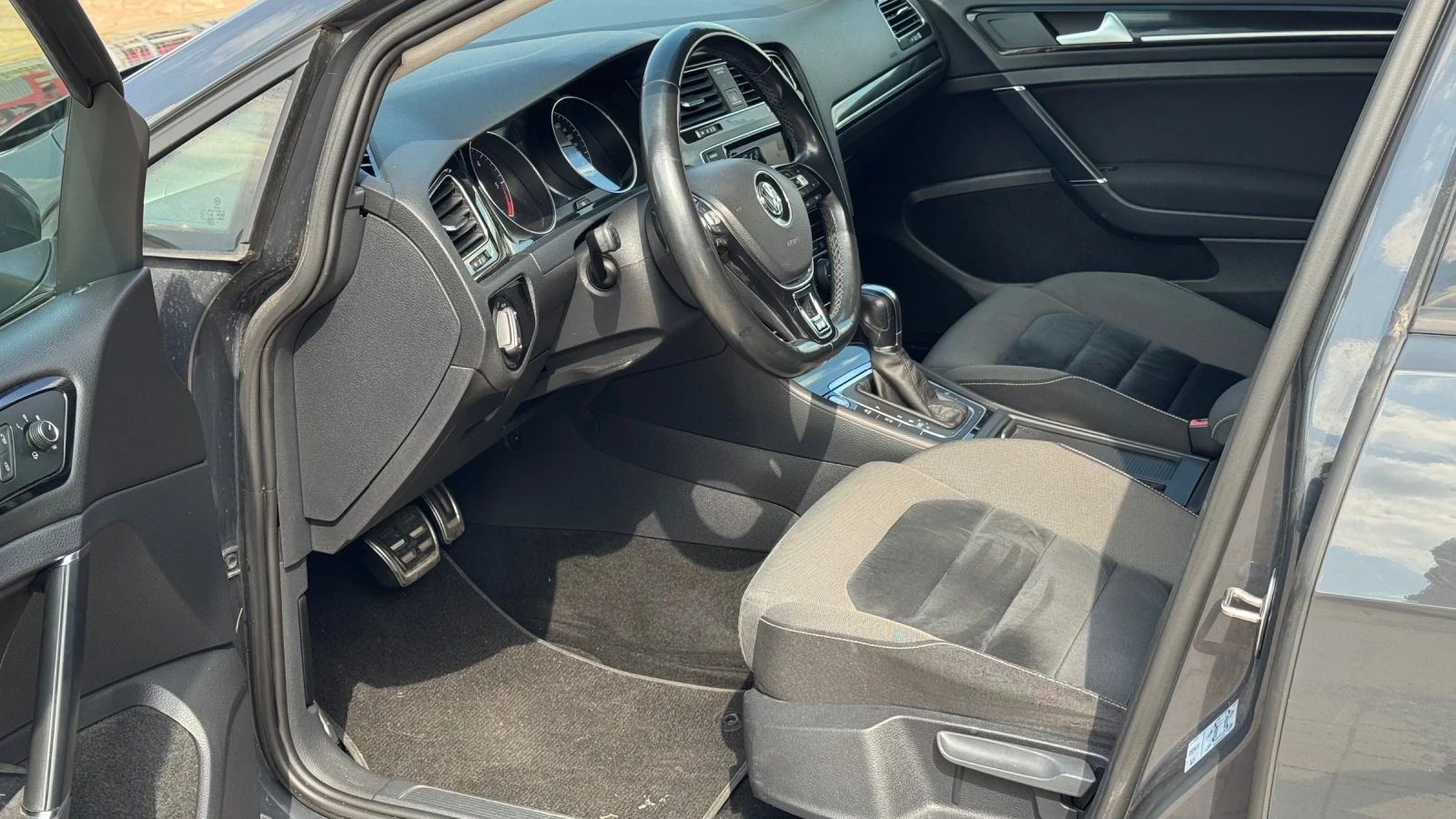 VW Golf  - изображение 8
