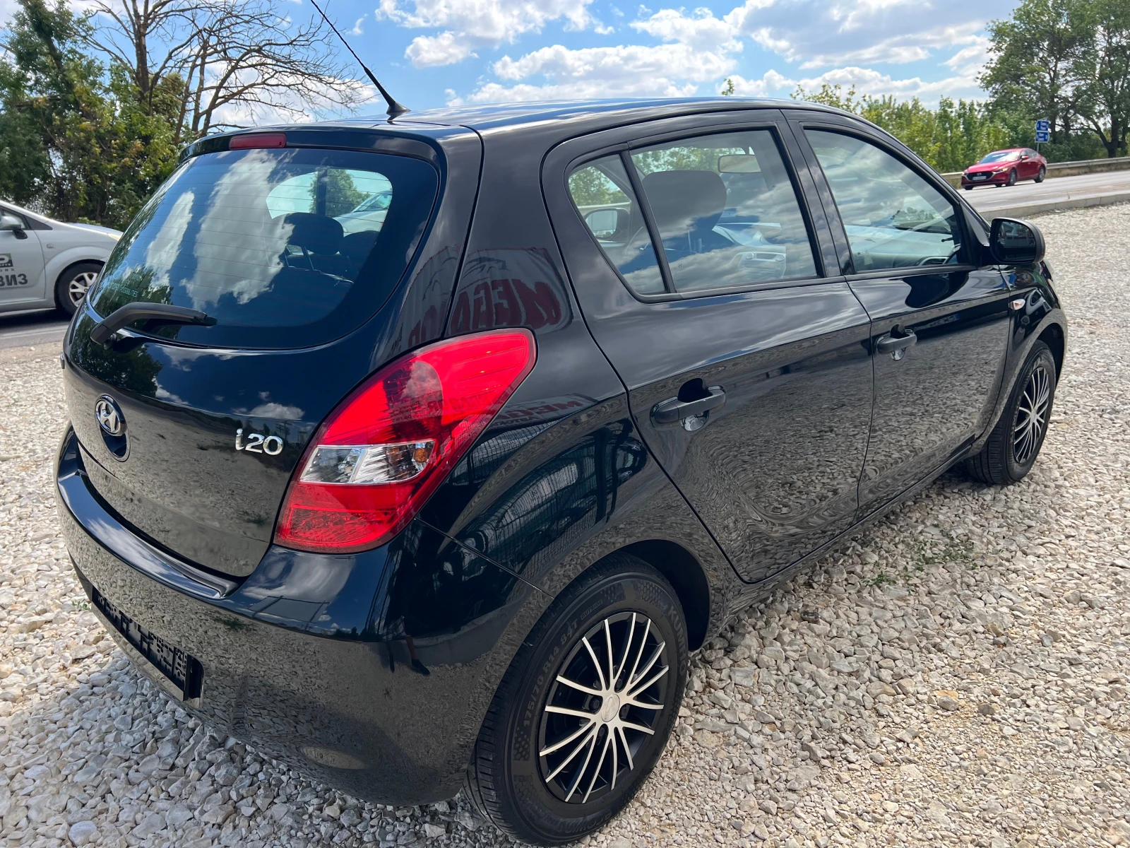 Hyundai I20 1.25i/78p.s-Euro 5/118000km!!!!!Nov!!! - изображение 3