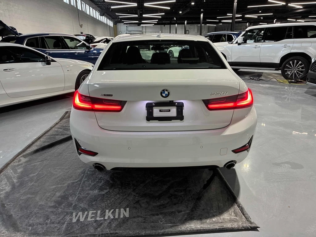 BMW 330 * 330i xDrive * CARFAX * ��� ������������ ������ | Mobile.bg � ����������� 4