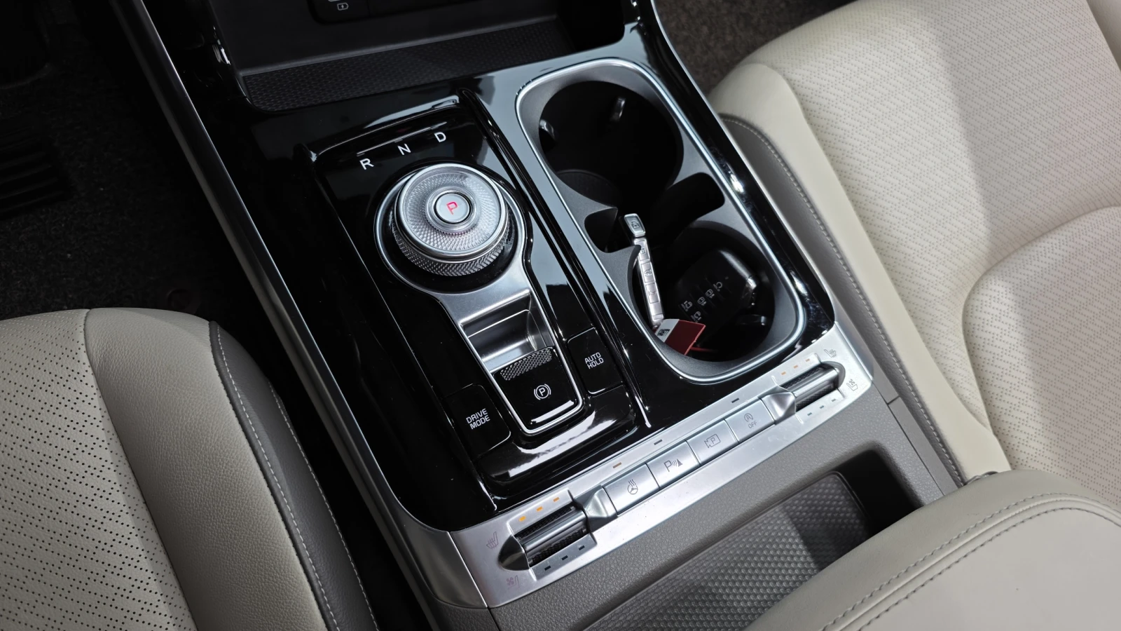 Kia Carnival 7 seater Noblesse autogeorge.com - изображение 7