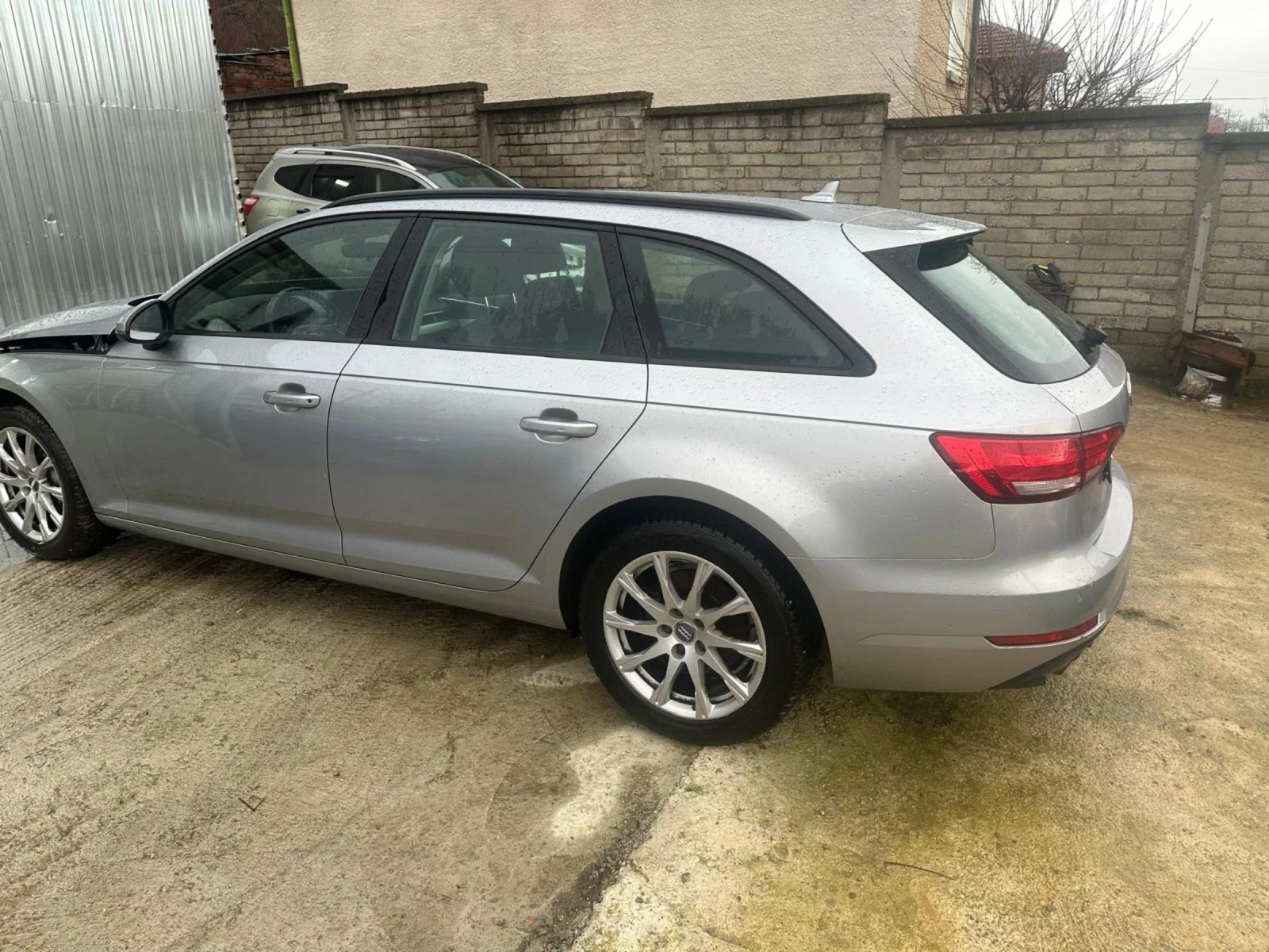 Audi A4 2.0 - изображение 5