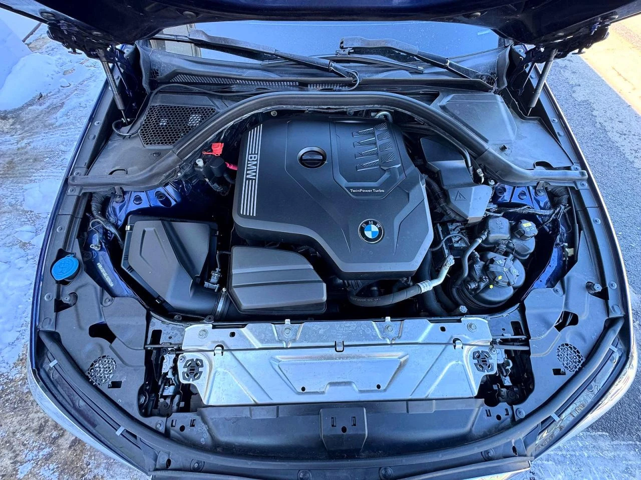 BMW 330 Xdrive, снимка 9 - Автомобили и джипове - 53927734