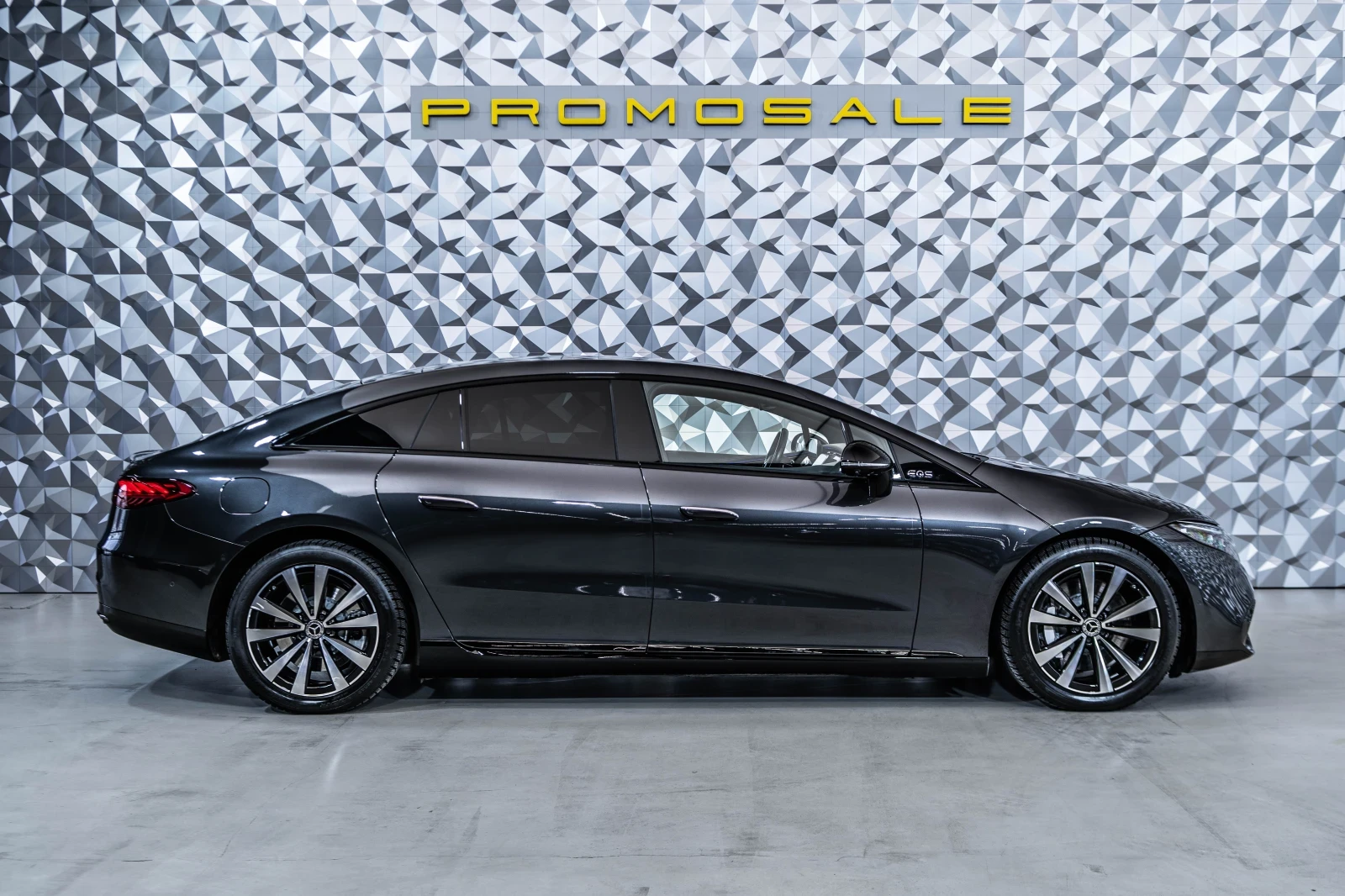 Mercedes-Benz EQS 450+ Night* ElectricArt* Distronic* Pano, снимка 6 - Автомобили и джипове - 54023323