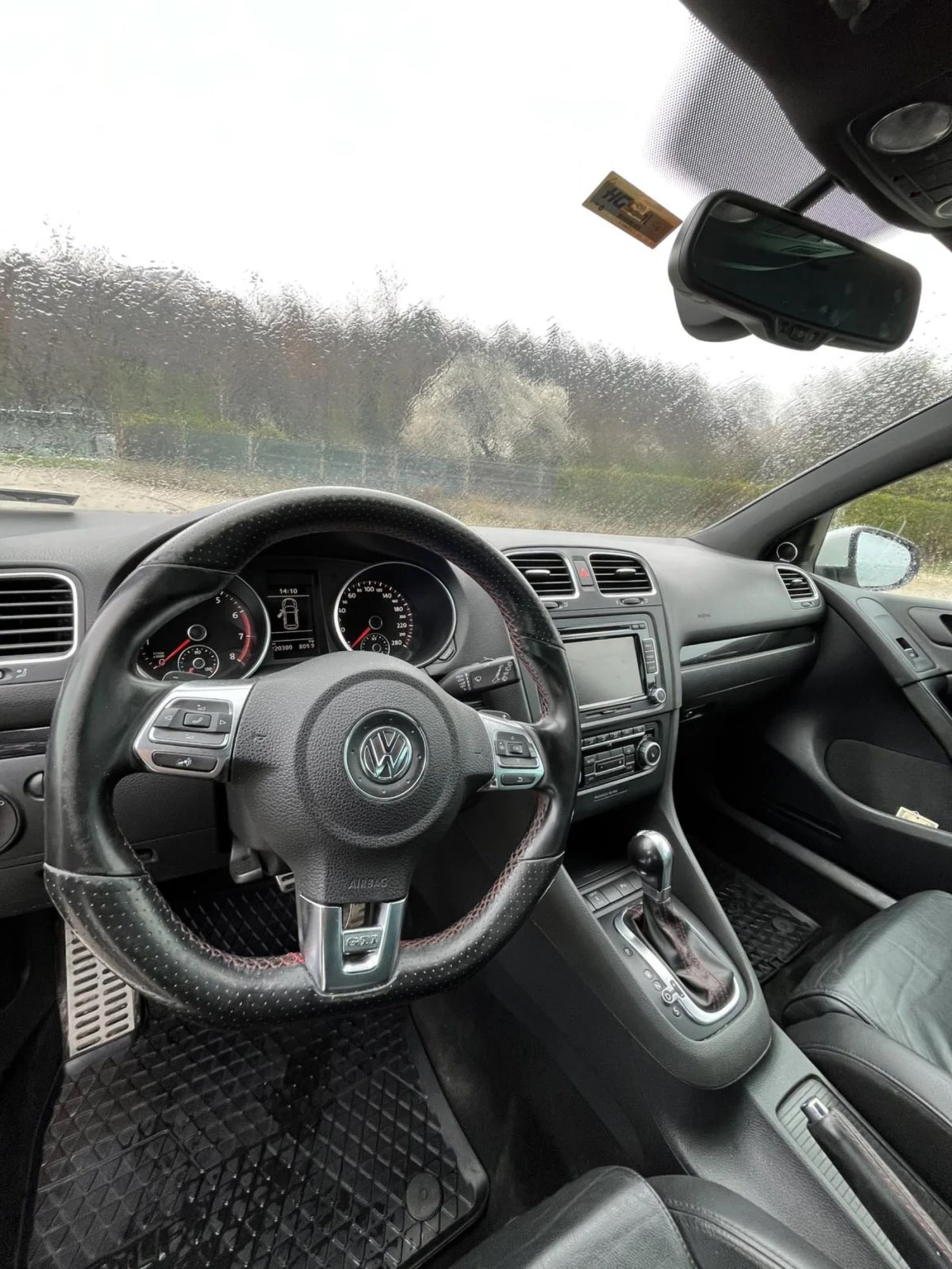 VW Golf GTI, снимка 5 - Автомобили и джипове - 54065502