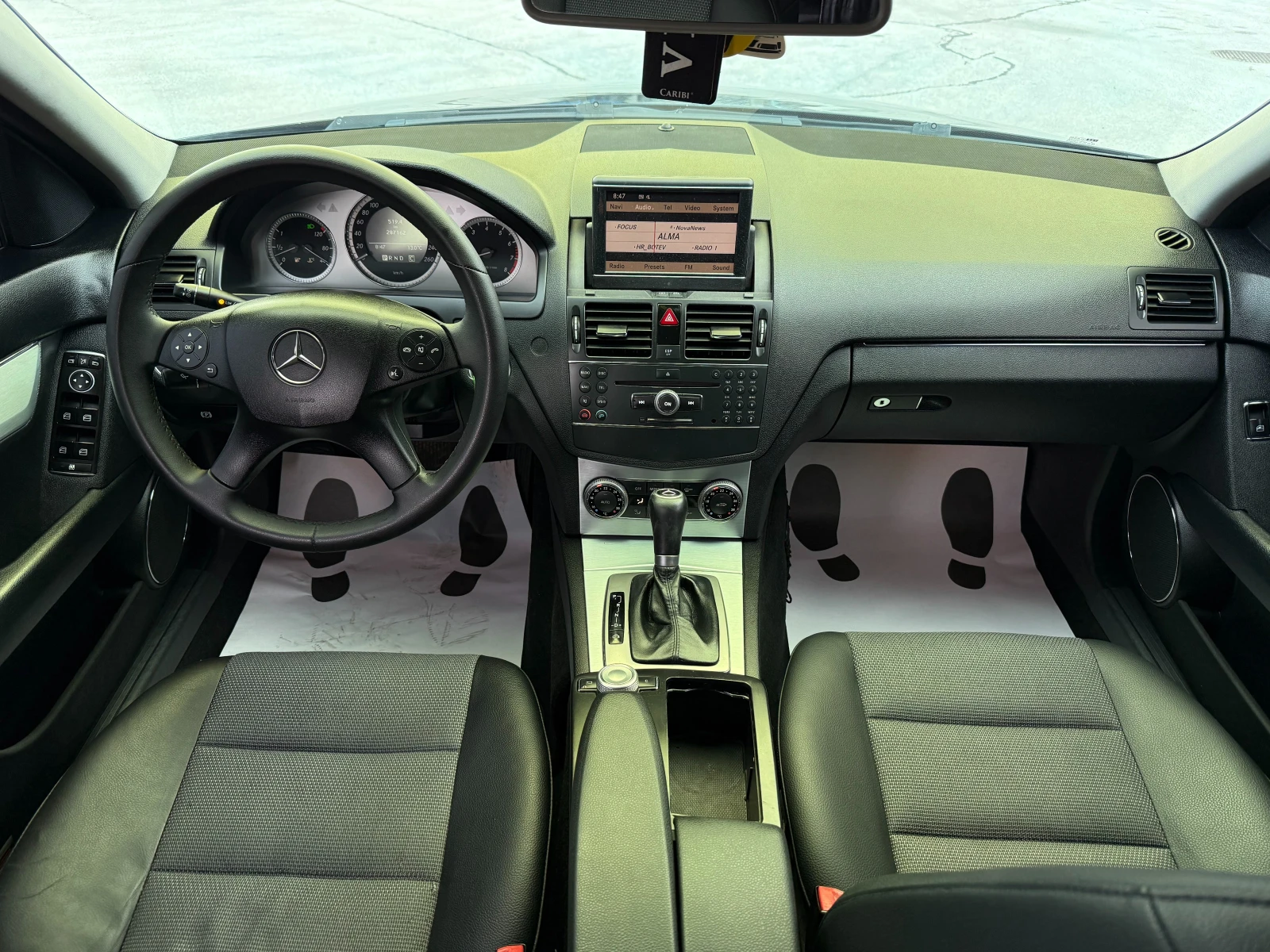 Mercedes-Benz C 180 Kompressor/газ, снимка 11 - Автомобили и джипове - 54224142