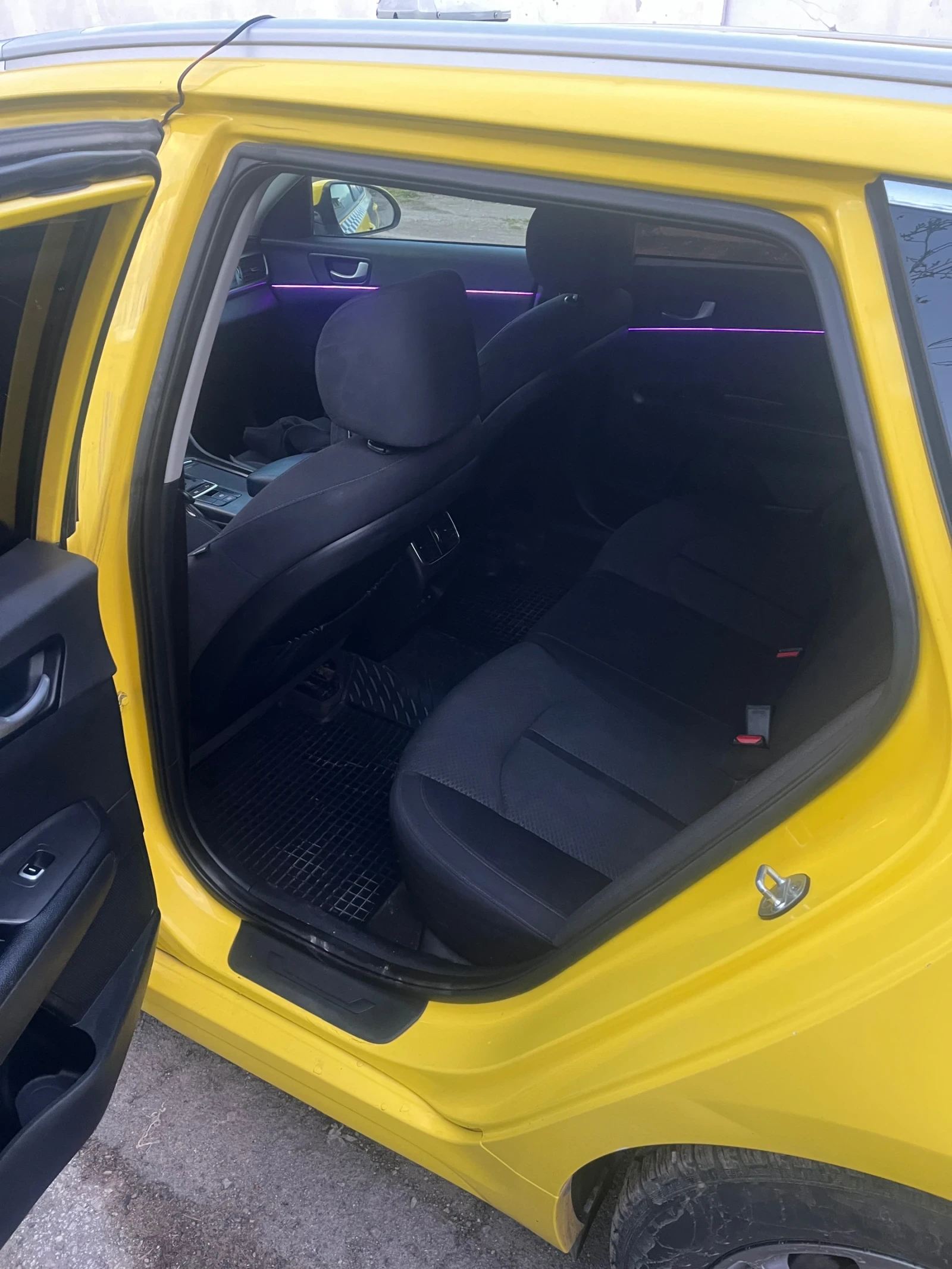 Kia Optima, снимка 6 - Автомобили и джипове - 54240217