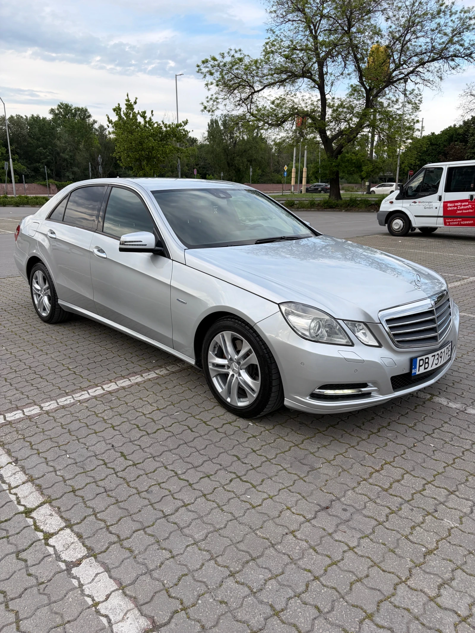 Mercedes-Benz E 350 300, снимка 3 - Автомобили и джипове - 54498517