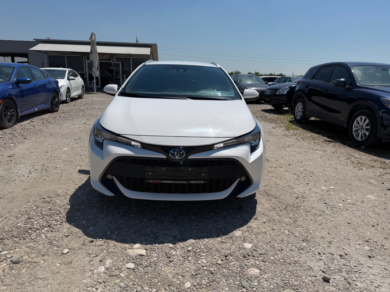Toyota Corolla 1.8 HYBRID, снимка 2 - Автомобили и джипове - 54862565