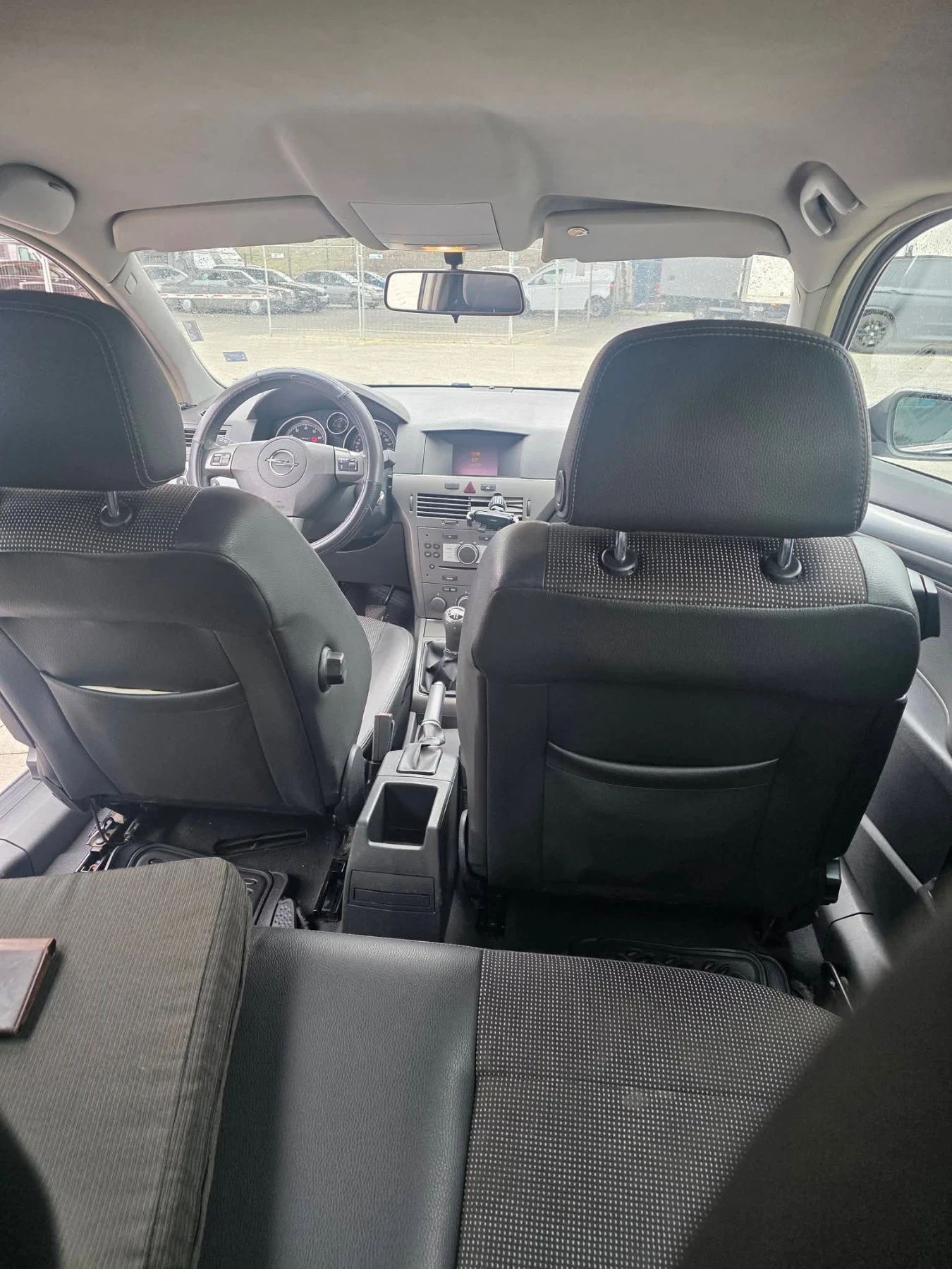 Opel Astra, снимка 9 - Автомобили и джипове - 55309766
