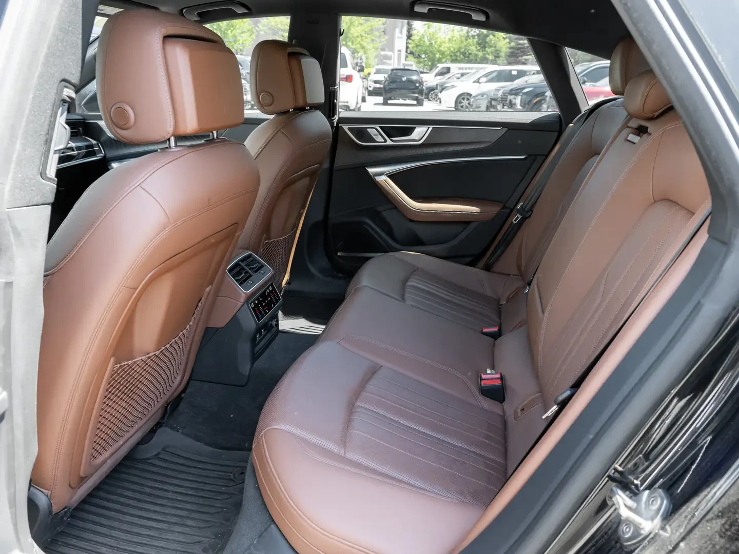 Audi A7 55TFSI* MATRIX* S* LINE* BANG* OLUFSEN* ОБДУХВАНЕ*, снимка 16 - Автомобили и джипове - 55450356