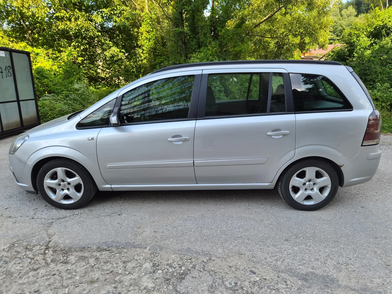 Opel Zafira, снимка 4 - Автомобили и джипове - 55588205