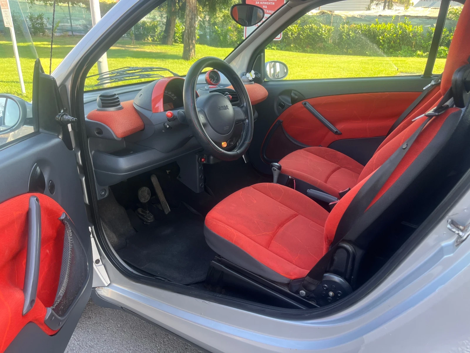 Smart Fortwo automatic, снимка 7 - Автомобили и джипове - 55702935