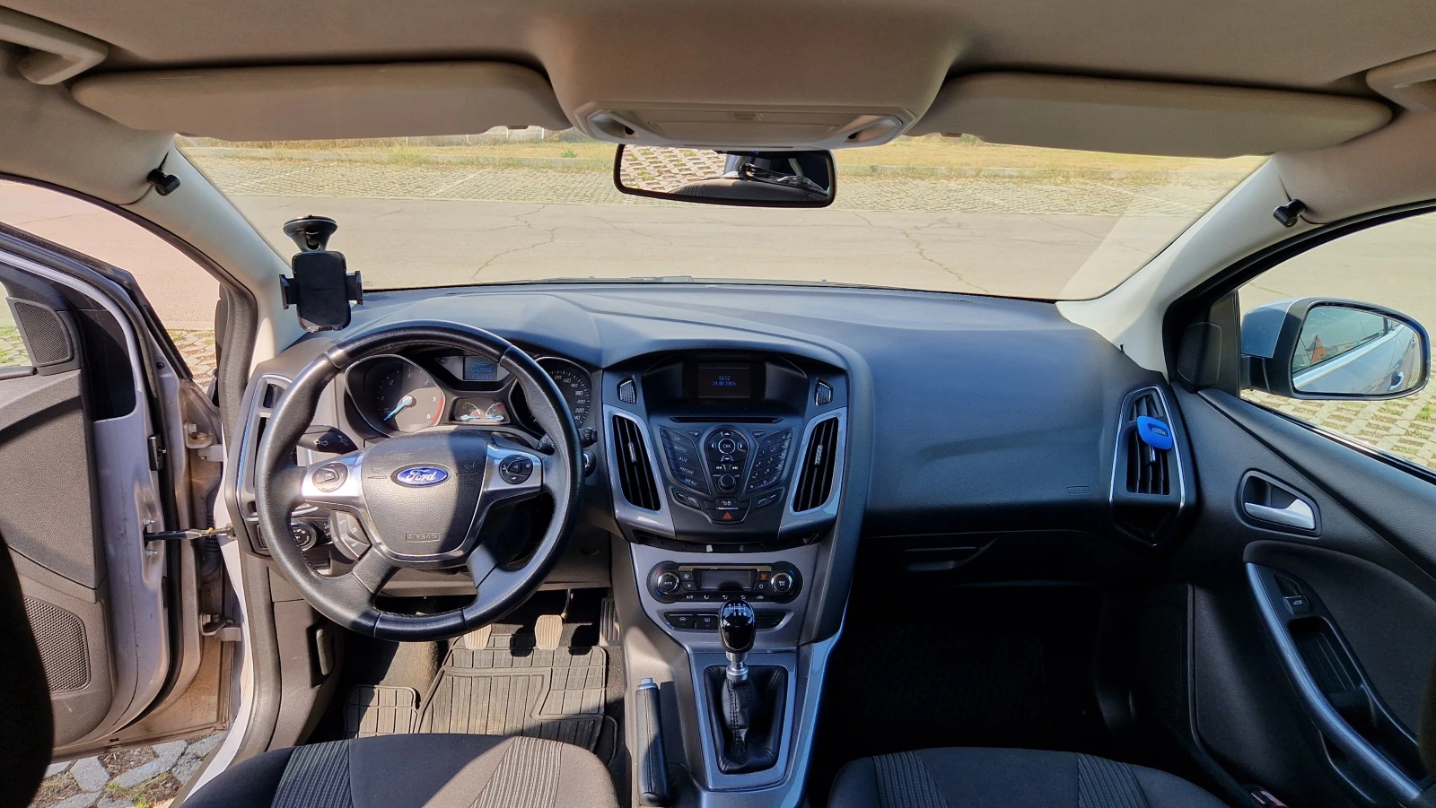 Ford Focus Titanium (mk3), снимка 10 - Автомобили и джипове - 55932103