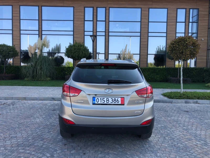 Hyundai IX35 2.0MPi 163к.с. 126000км. Става за газ AWD 4x4 , снимка 5 - Автомобили и джипове - 47328704