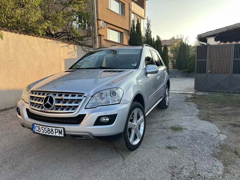 Mercedes-Benz ML 320, снимка 4 - Автомобили и джипове - 52023195