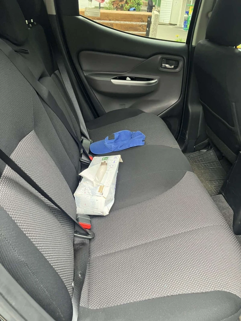 Mitsubishi L200, снимка 6 - Автомобили и джипове - 52261957