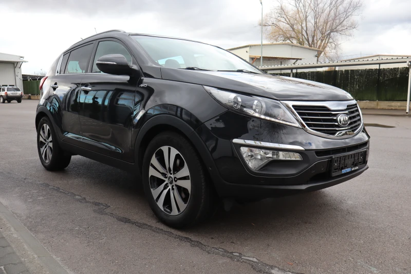 Kia Sportage 2.0CRDI* TOP* 4X4* , снимка 2 - Автомобили и джипове - 52490900