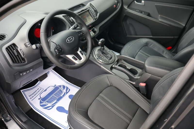 Kia Sportage 2.0CRDI* TOP* 4X4* , снимка 9 - Автомобили и джипове - 52490900