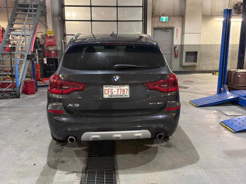 BMW X3 * xDrive30i * CARFAX * ЦЕНА ДО БГ, снимка 4 - Автомобили и джипове - 53305809