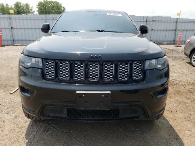 Jeep Grand cherokee LAREDO, снимка 2 - Автомобили и джипове - 47995427